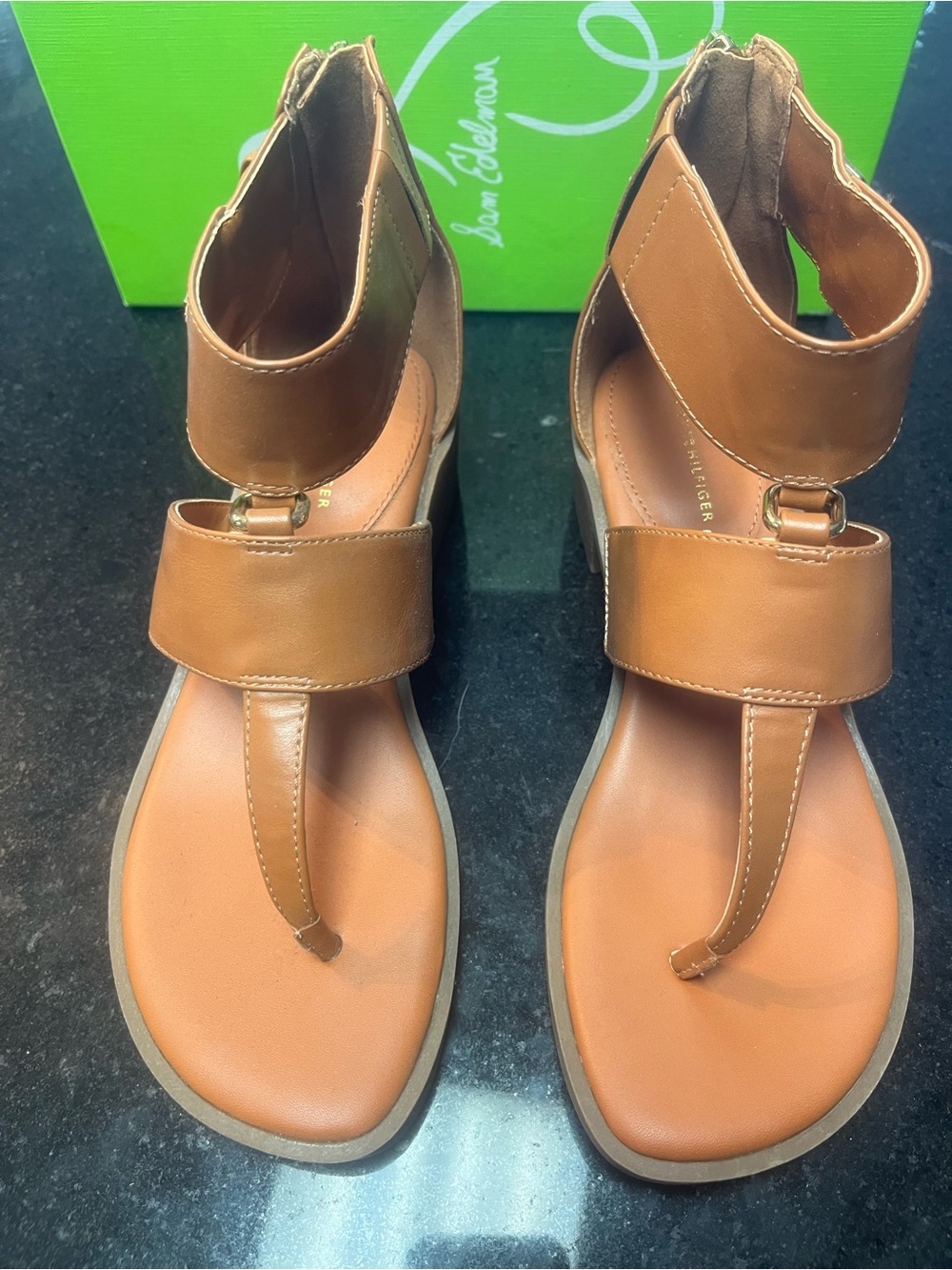 Sz 7 Tommy Hilfiger Tan Leather Block Heel Sandals - Picture 6 of 9